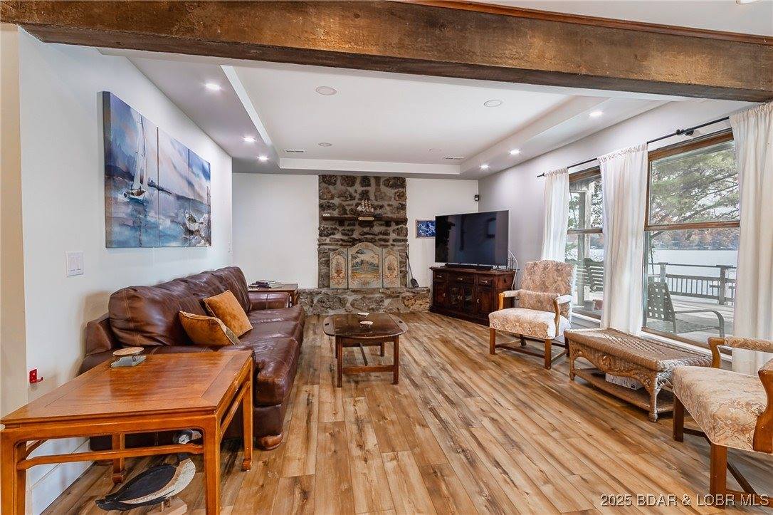 339 Hickory Hollow Road, Sunrise Beach, MO 65079