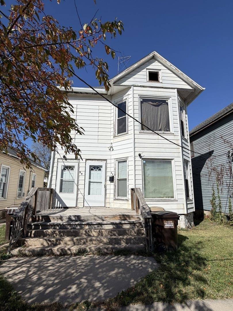 22-24 West Clark Street, Freeport, IL 61032