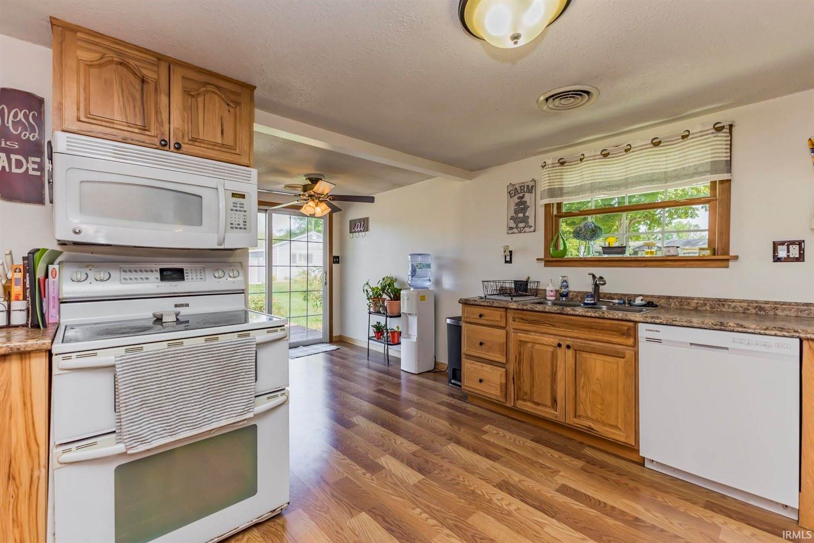 18901 N Wheeling Avenue, Gaston, IN 47342