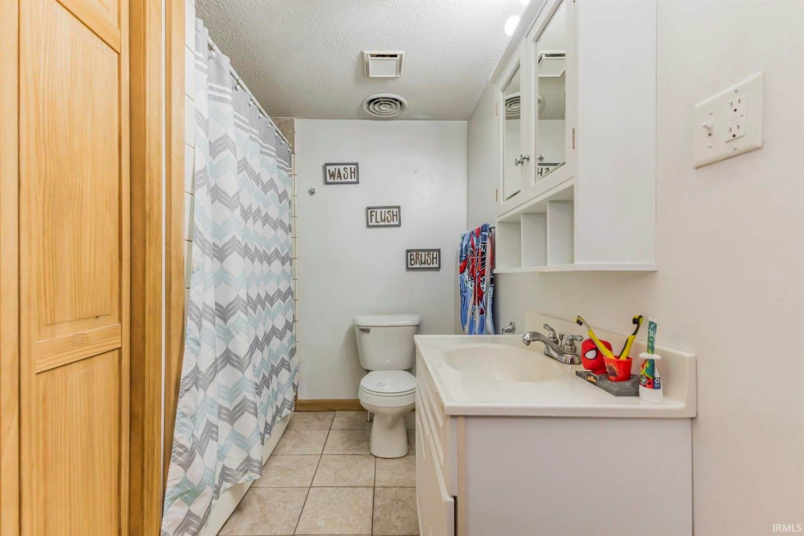 18901 N Wheeling Avenue, Gaston, IN 47342