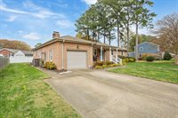 505 Summit Ridge drive, Chesapeake, VA 23322