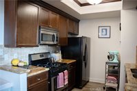 4128 Whitsett, Studio City, CA 91604