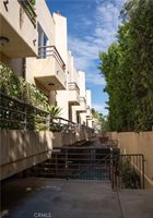 4128 Whitsett, Studio City, CA 91604