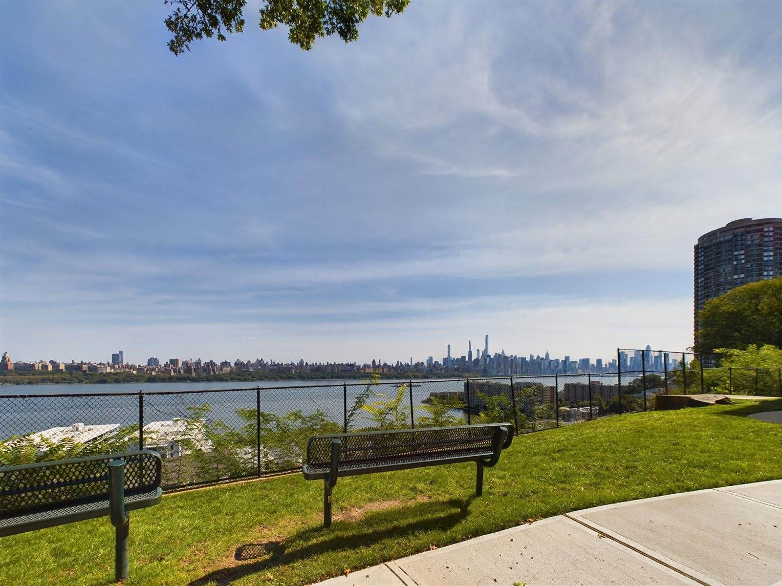 8550 Blvd East, North Bergen, NJ 07047