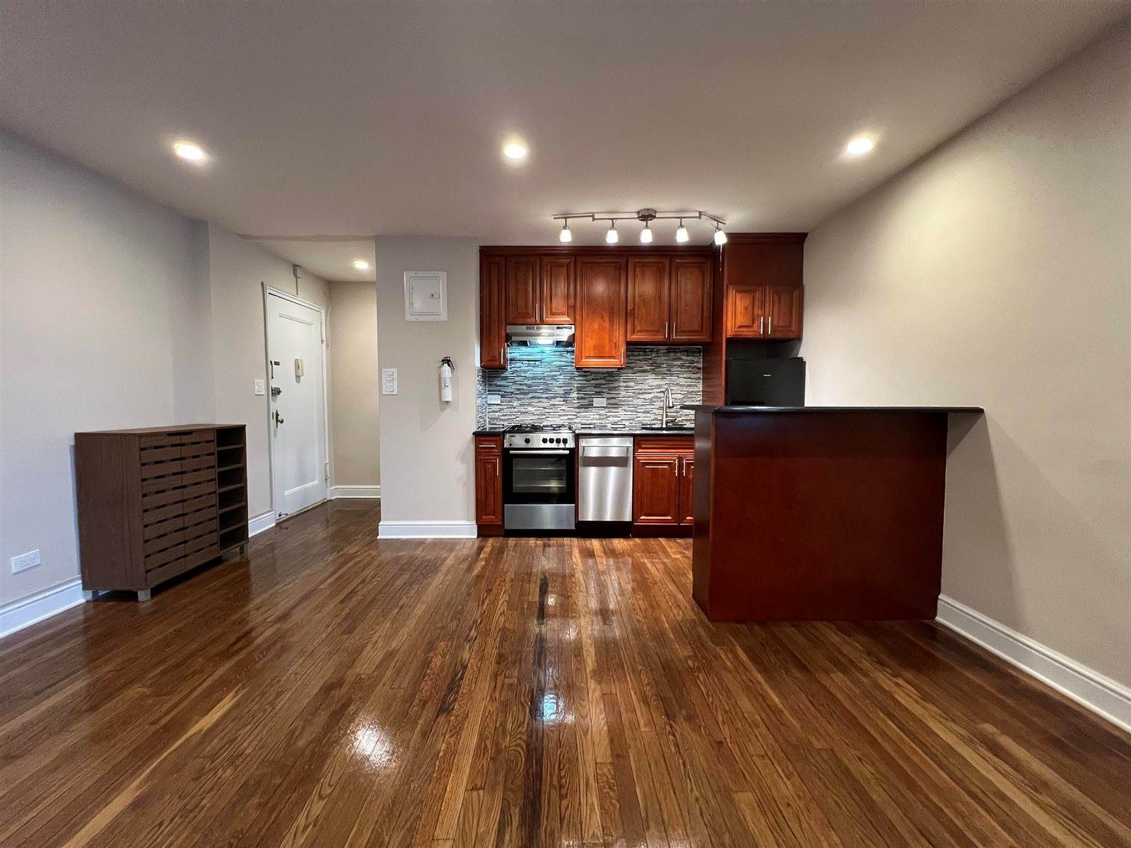 8550 Blvd East, North Bergen, NJ 07047