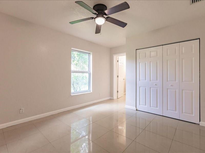 5201 NW 17th CT A, #A, Lauderhill, FL 33313