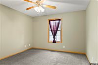 1753 North Columbia Avenue, Seward, NE 68434