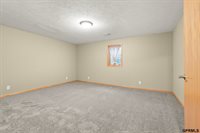 1753 North Columbia Avenue, Seward, NE 68434