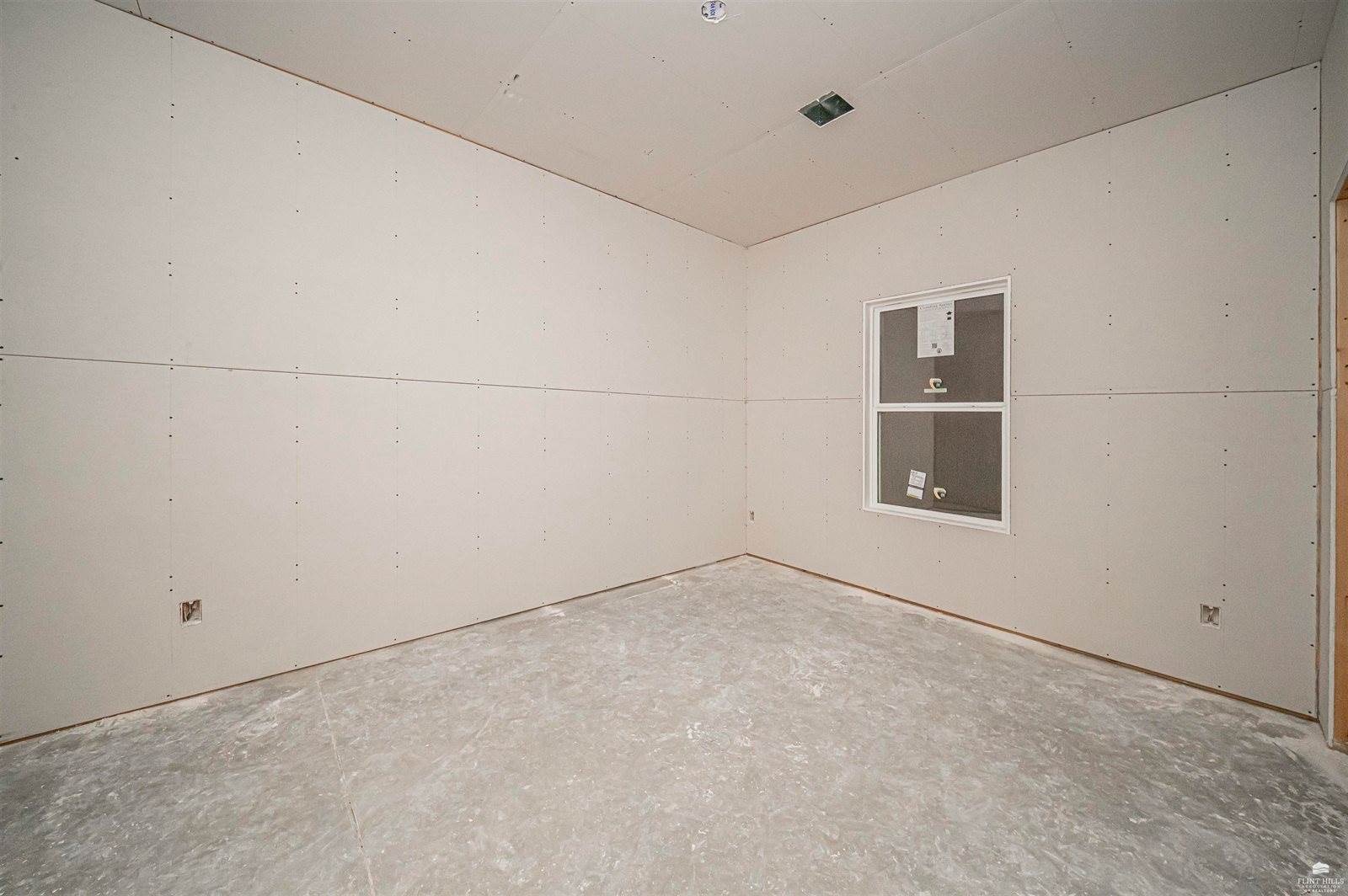 2539 Harrier Drive, Junction City, KS 66441