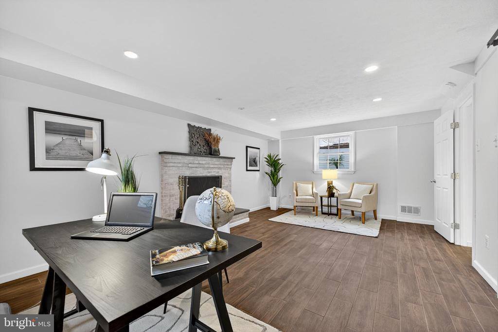 11500 Deborah Drive, Potomac, MD 20854