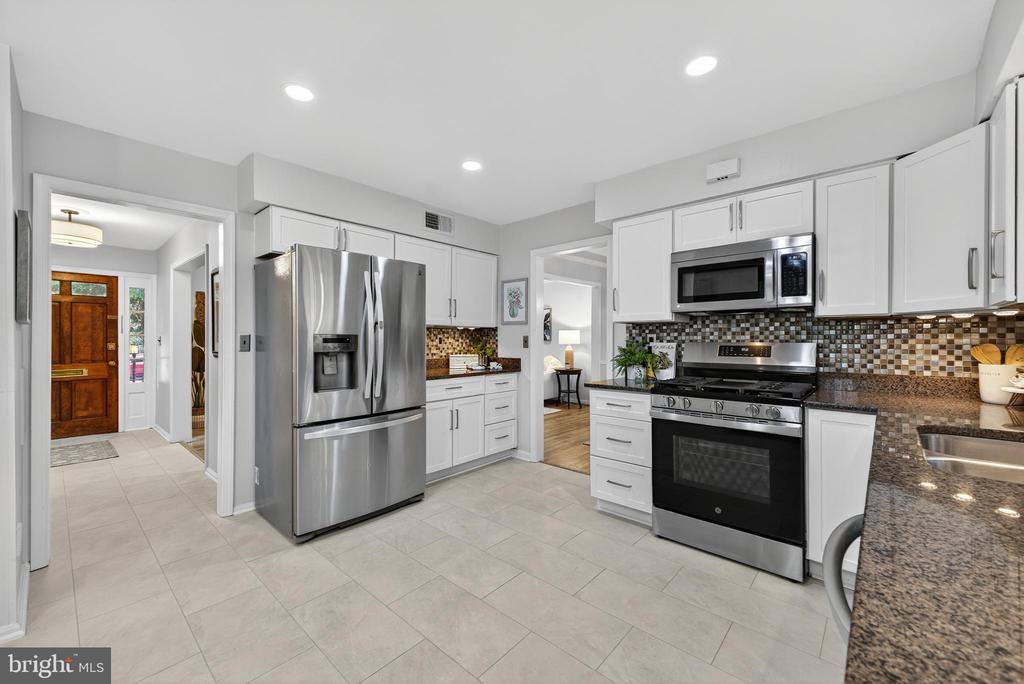 11500 Deborah Drive, Potomac, MD 20854