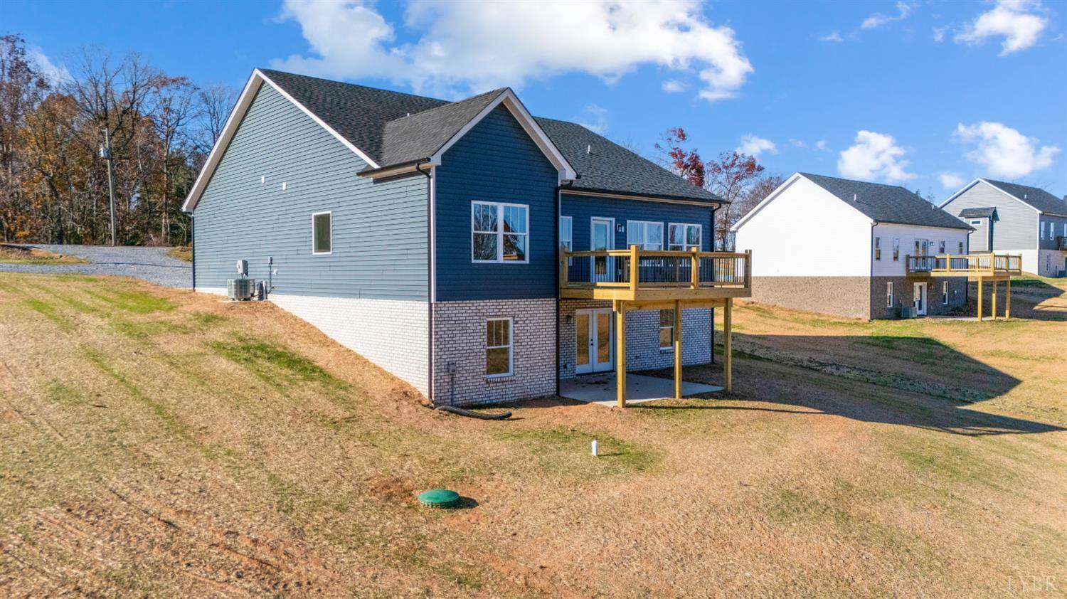 10556 Leesville Road, Lynch Station, VA 24571