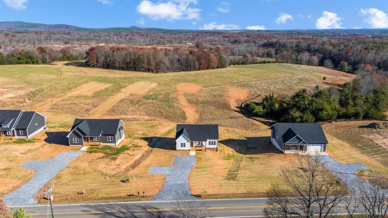 10528 Leesville Road, Lynch Station, VA 24571