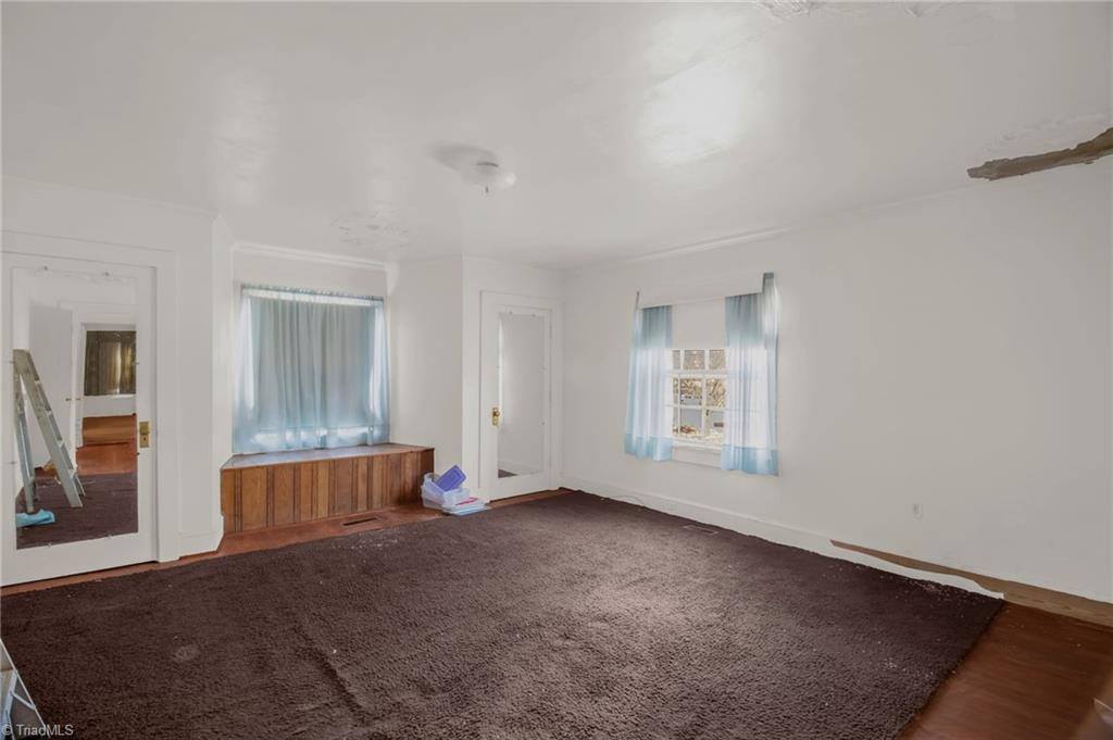 3749 Depot Street, Walkertown, NC 27051