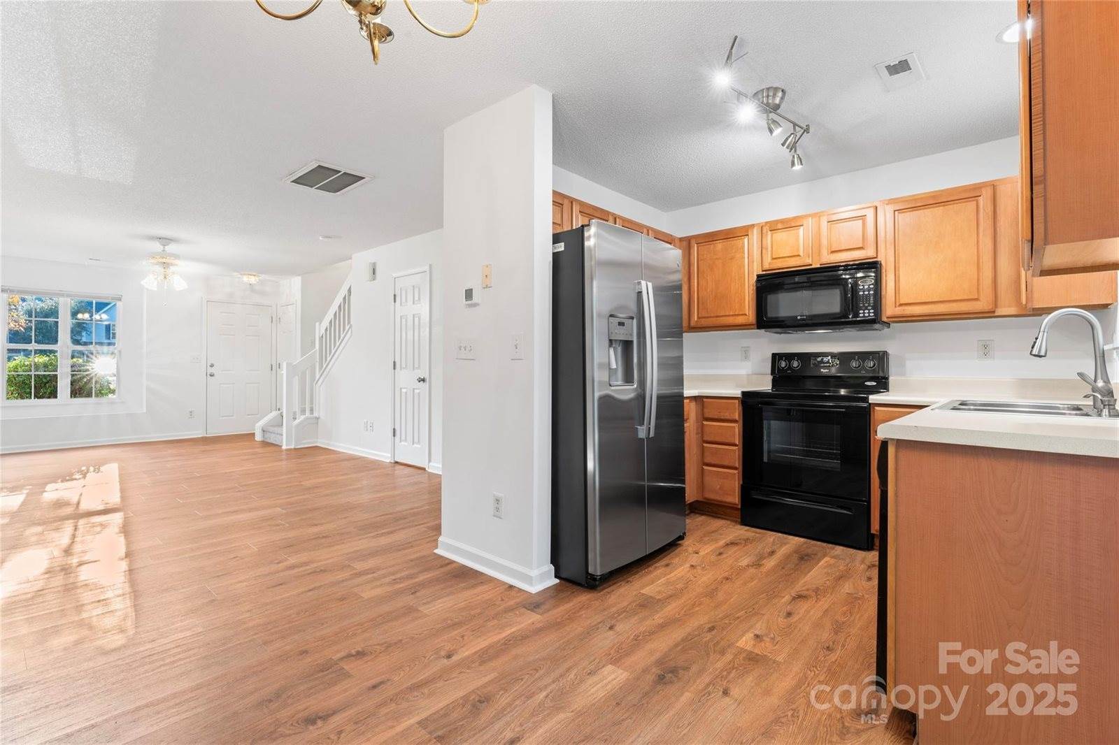 12318 Hennigan Place Lane, Charlotte, NC 28214