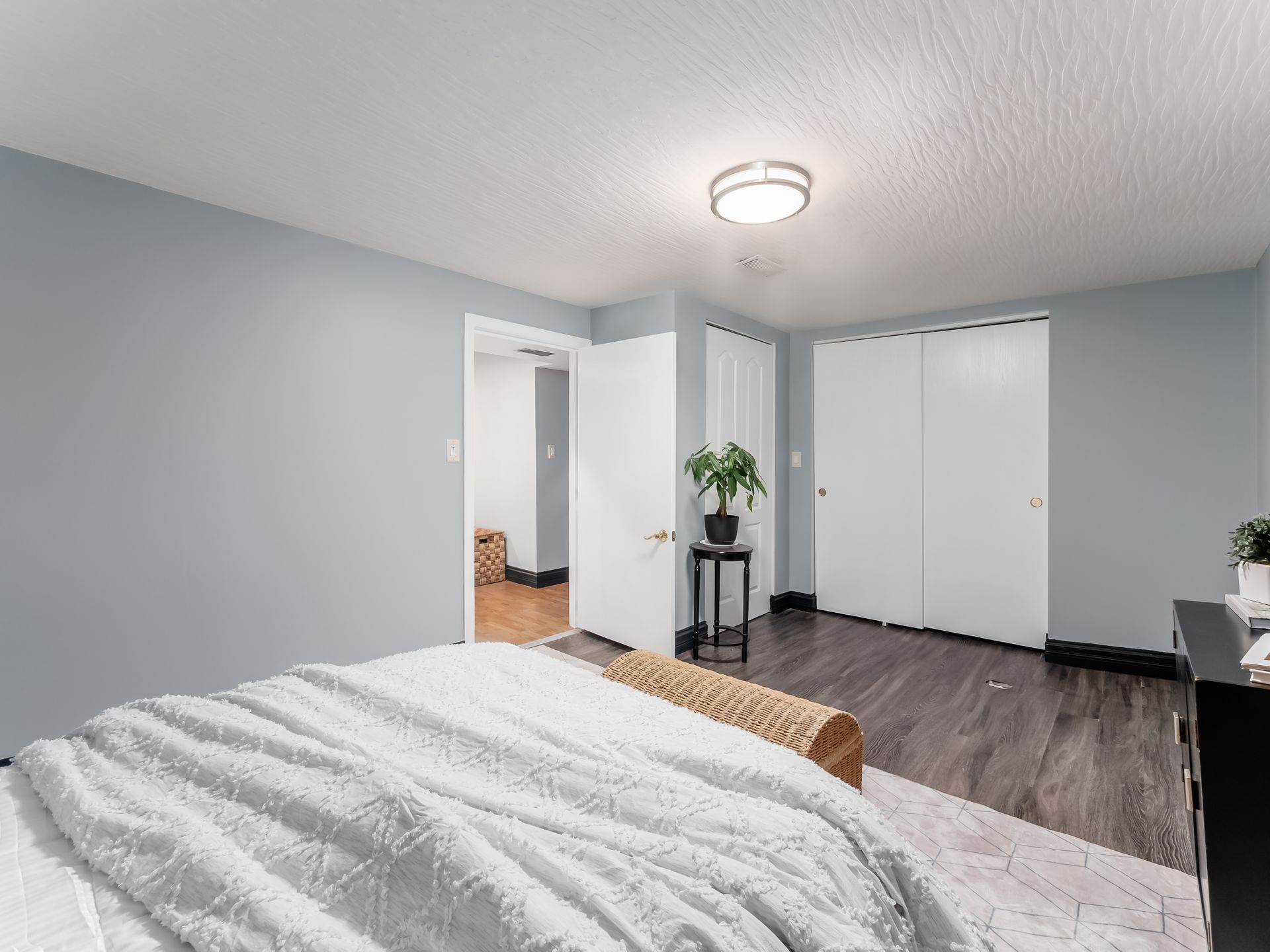 2640 Howey Road, Columbus, OH 43211