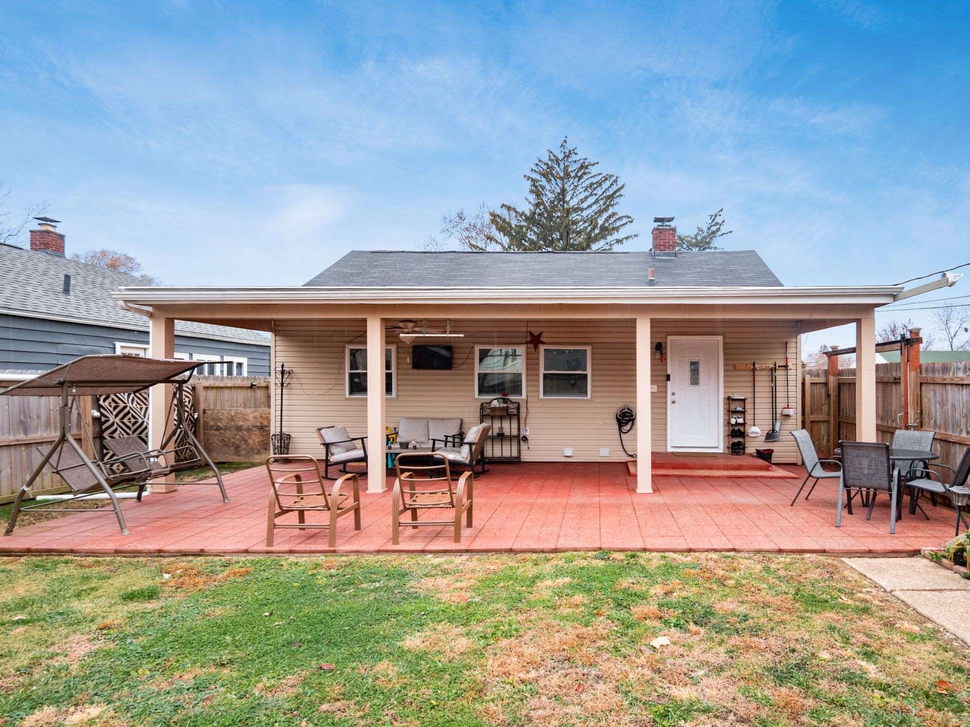 2640 Howey Road, Columbus, OH 43211