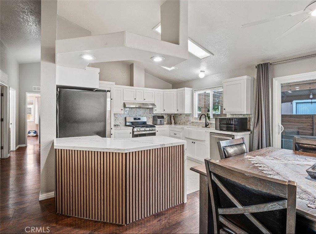 27807 Sunrise, Canyon Country, CA 91351