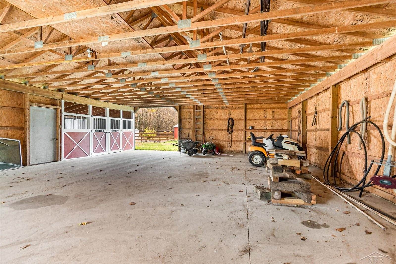 2626 E Laporte Road, Hemlock, MI 48626