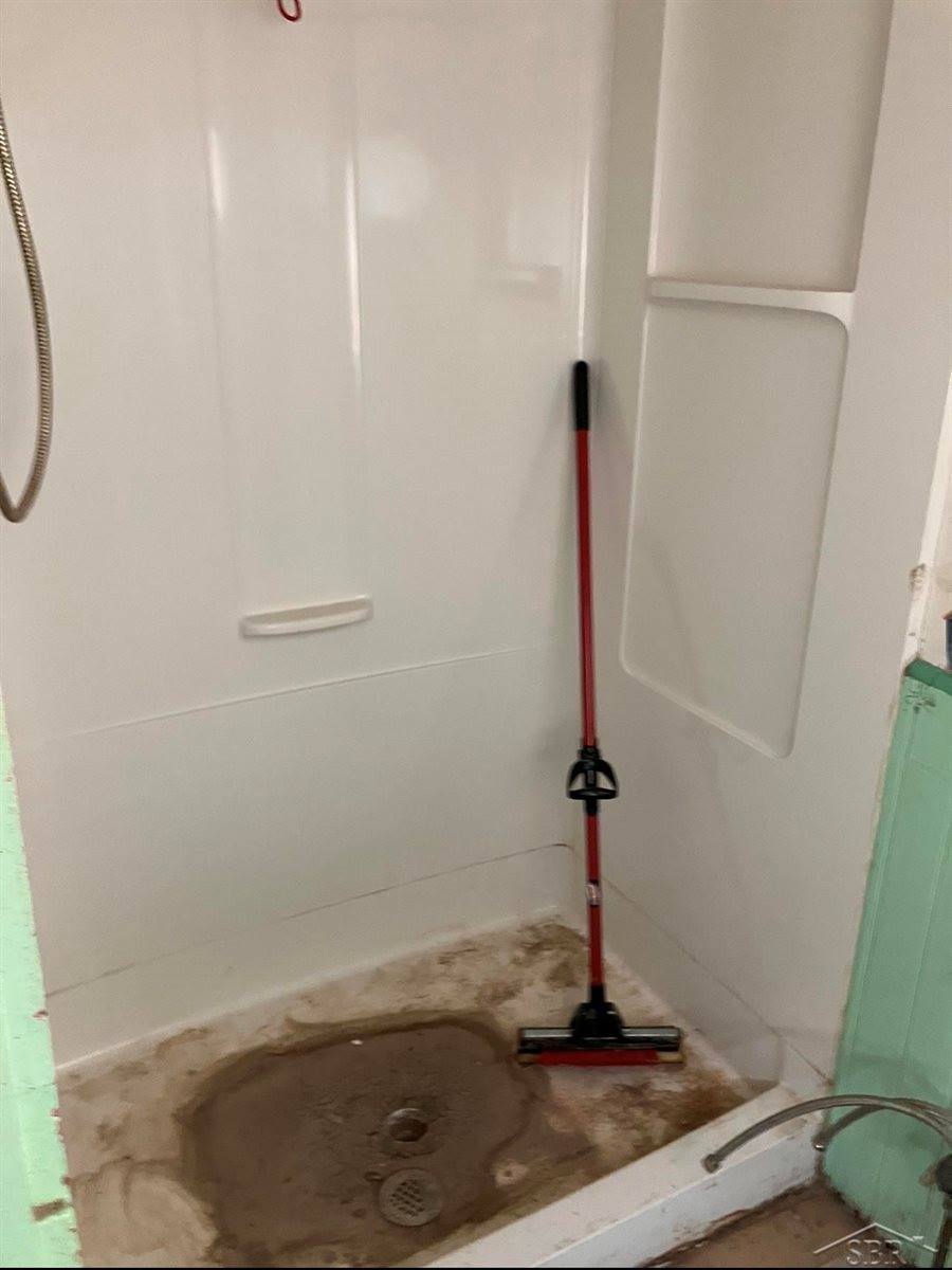 2206 Jerome Street, Saginaw, MI 48602