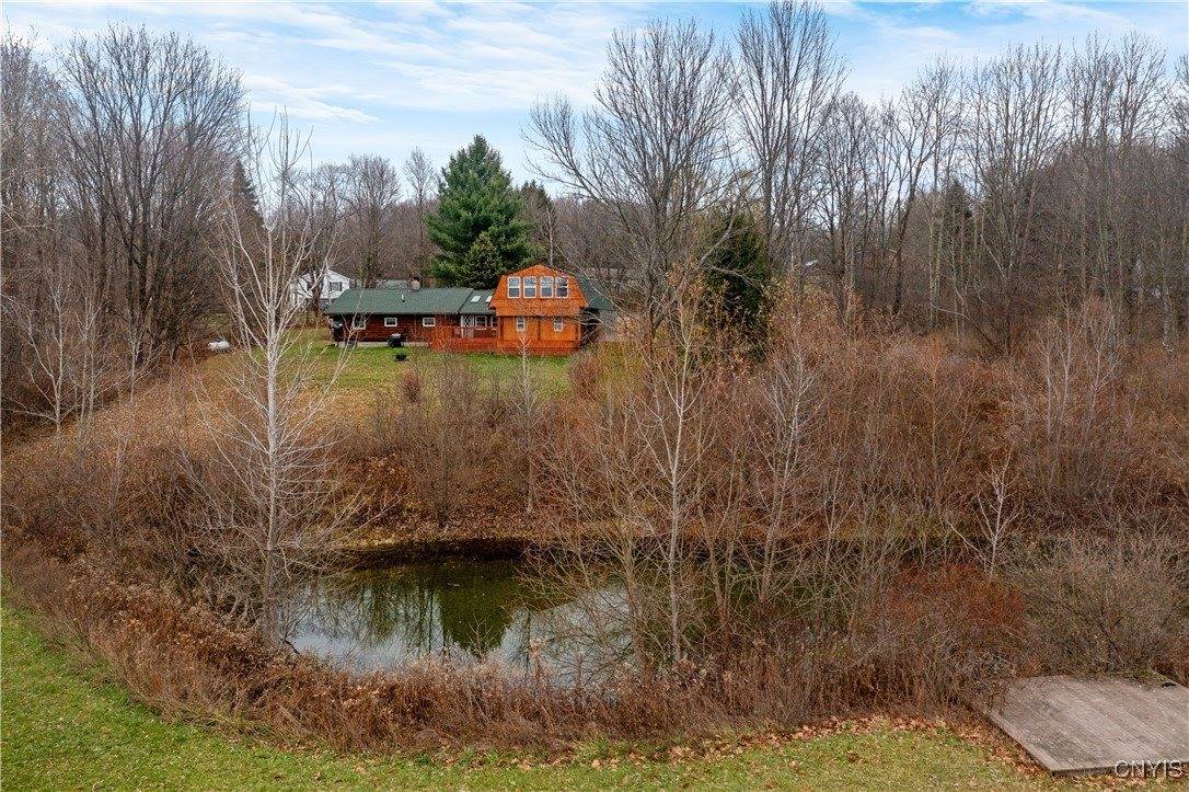 5472 Booth Road, Locke, NY 13092