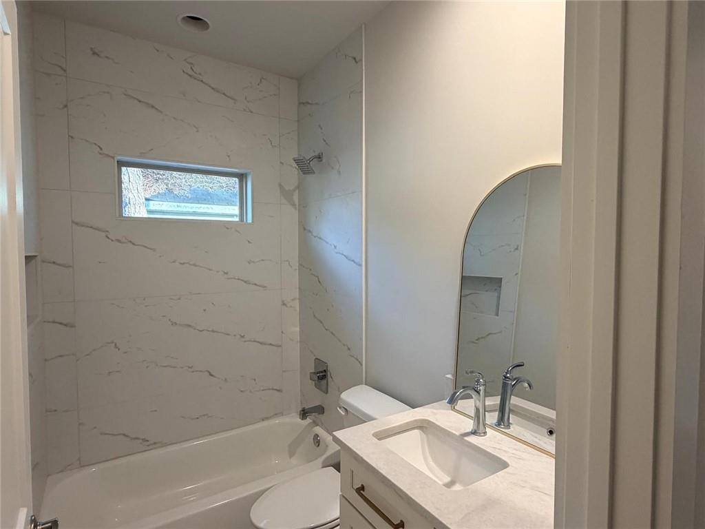 1011 Wildwood Avenue, Mobile, AL 36609