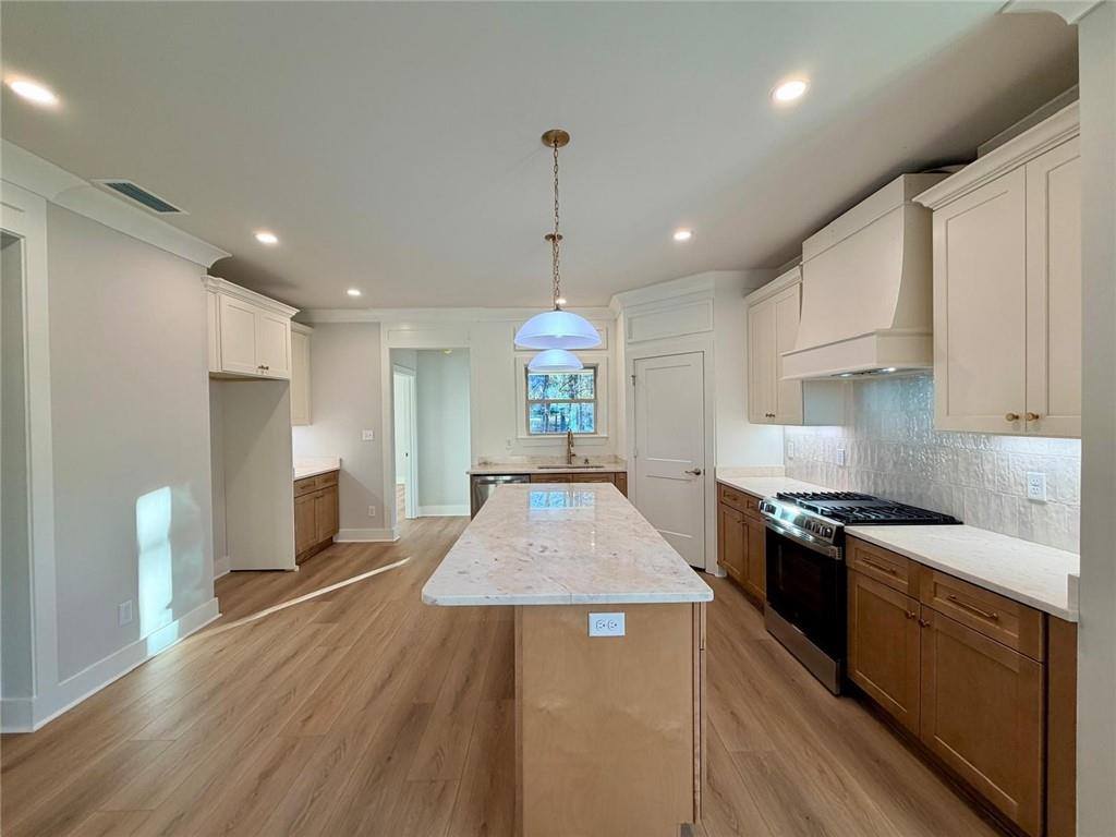 1011 Wildwood Avenue, Mobile, AL 36609