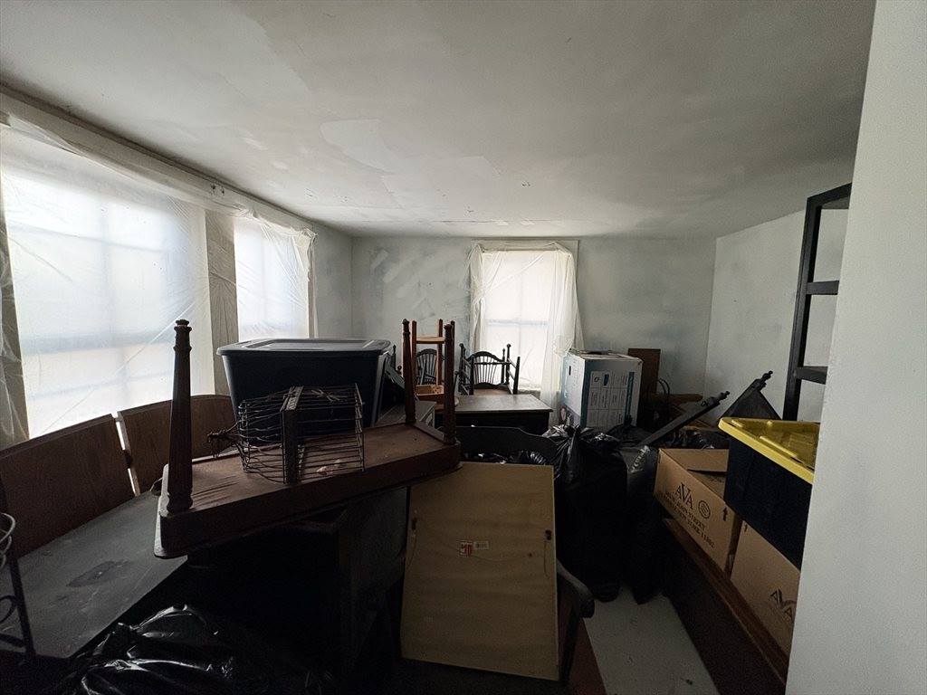260 Wickaboag Valley Rd, West Brookfield, MA 01585