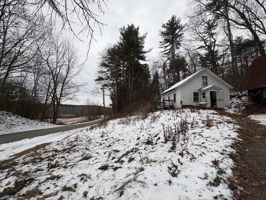 260 Wickaboag Valley Rd, West Brookfield, MA 01585