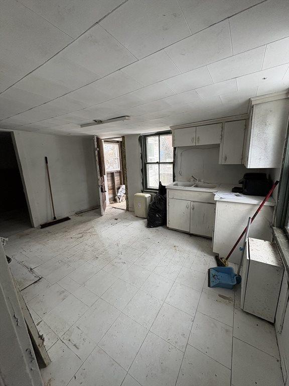 260 Wickaboag Valley Rd, West Brookfield, MA 01585