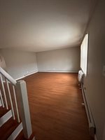 5 Manor Court, Springfield, MA 01118