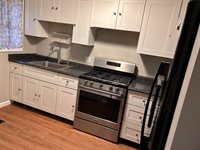 5 Manor Court, Springfield, MA 01118
