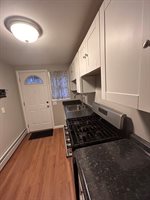 5 Manor Court, Springfield, MA 01118