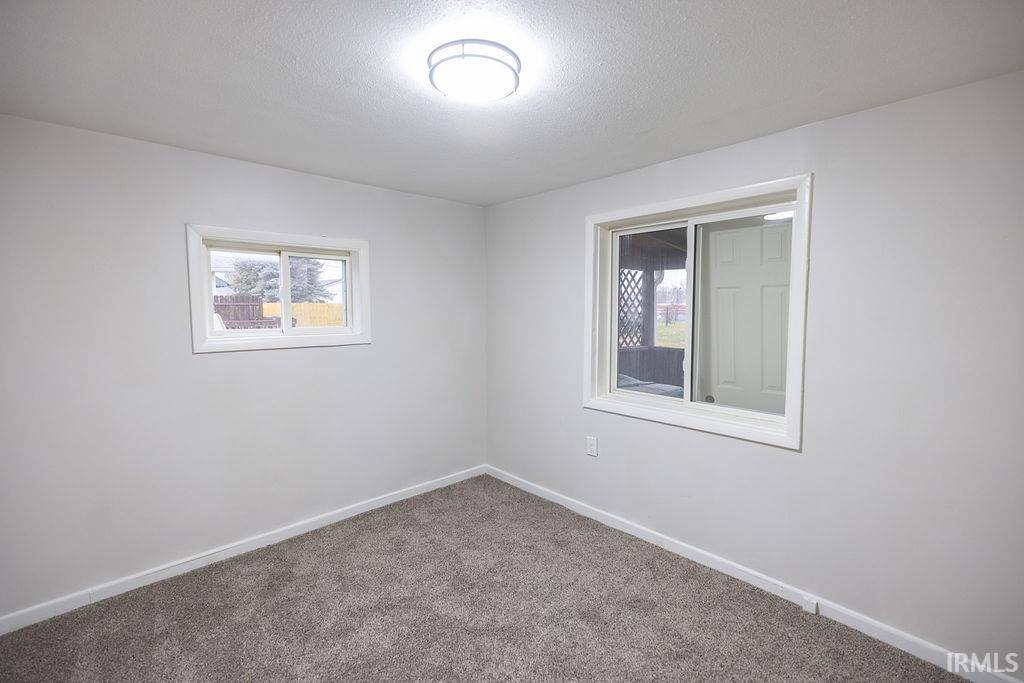 2160 Virginia Avenue, Connersville, IN 47331