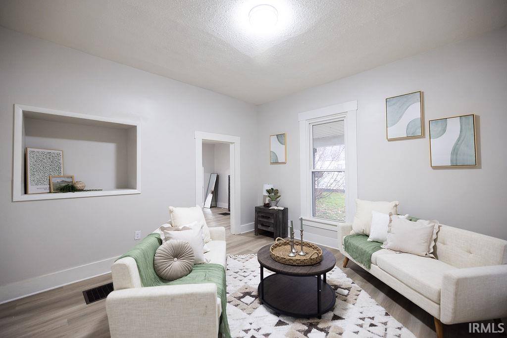 2160 Virginia Avenue, Connersville, IN 47331