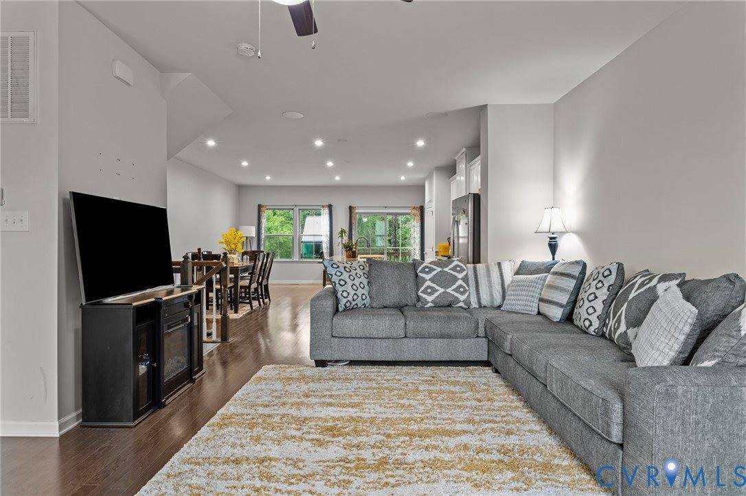 7905 Wistar Woods Court, Henrico County, VA 23228