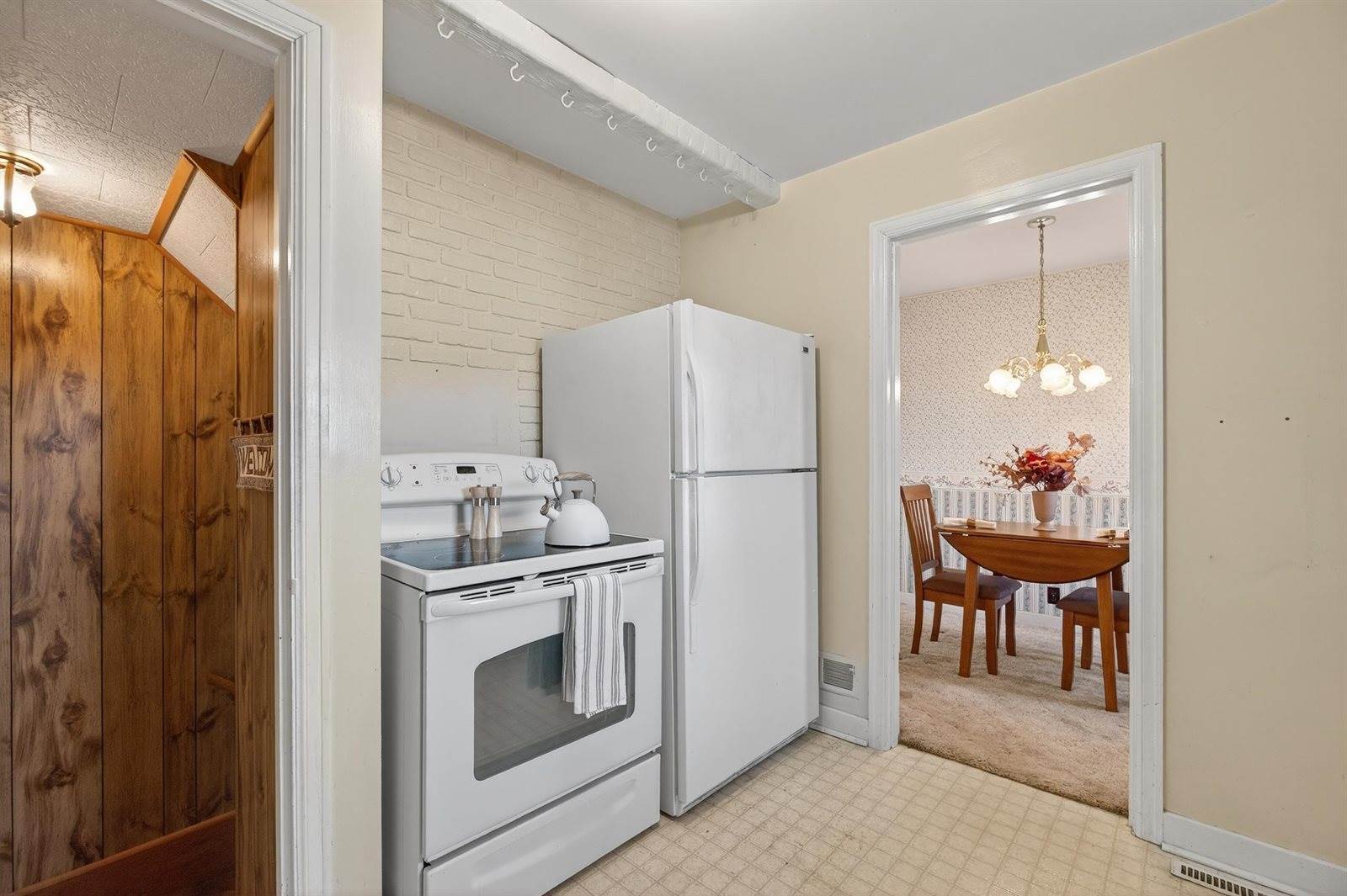 463 Case Avenue, Wisconsin Rapids, WI 54494