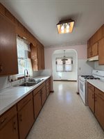 3723 Us Business 20 W, Freeport, IL 61032