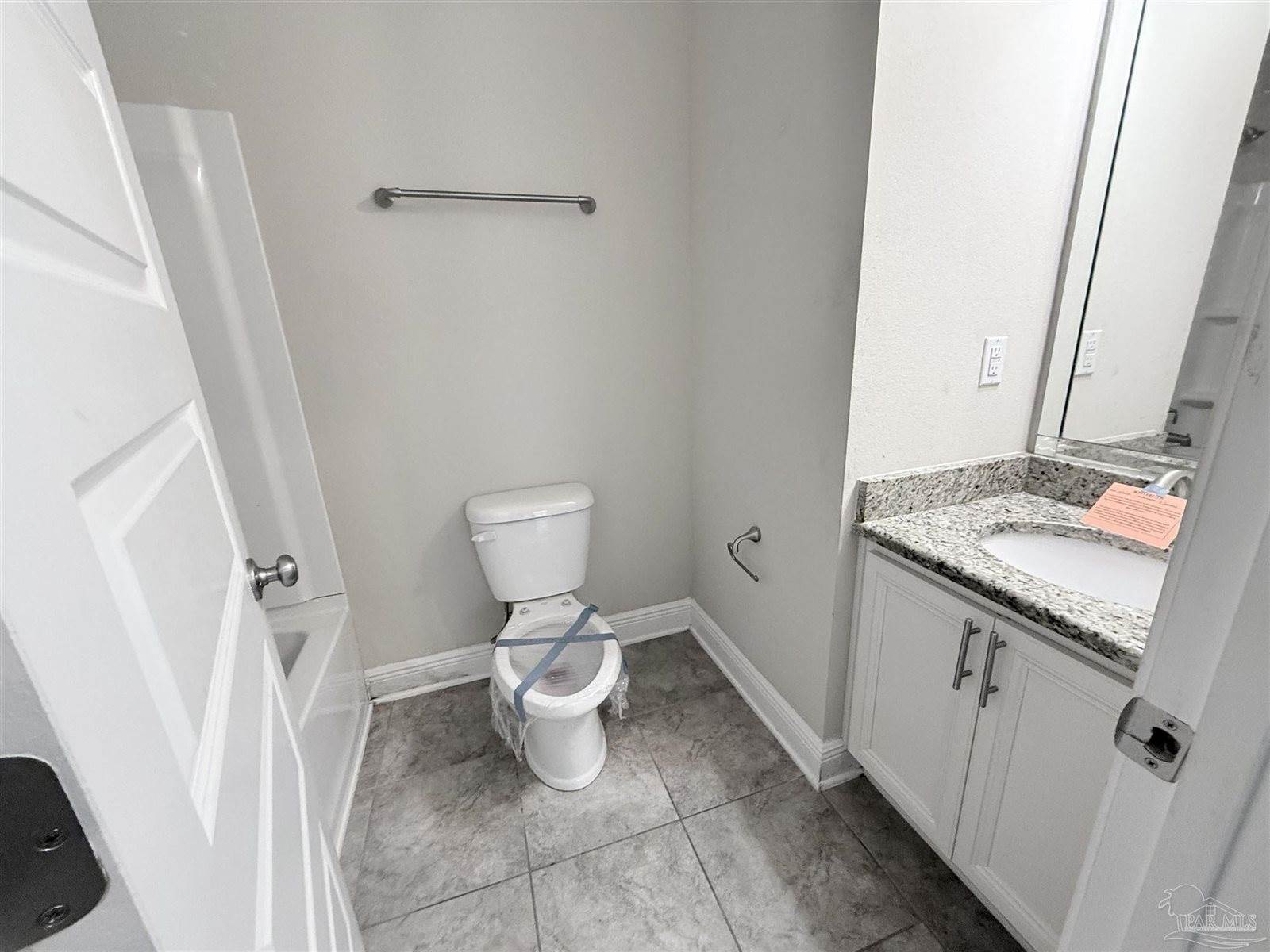 4503 Oak Orchard Cir, Pace, FL 32571