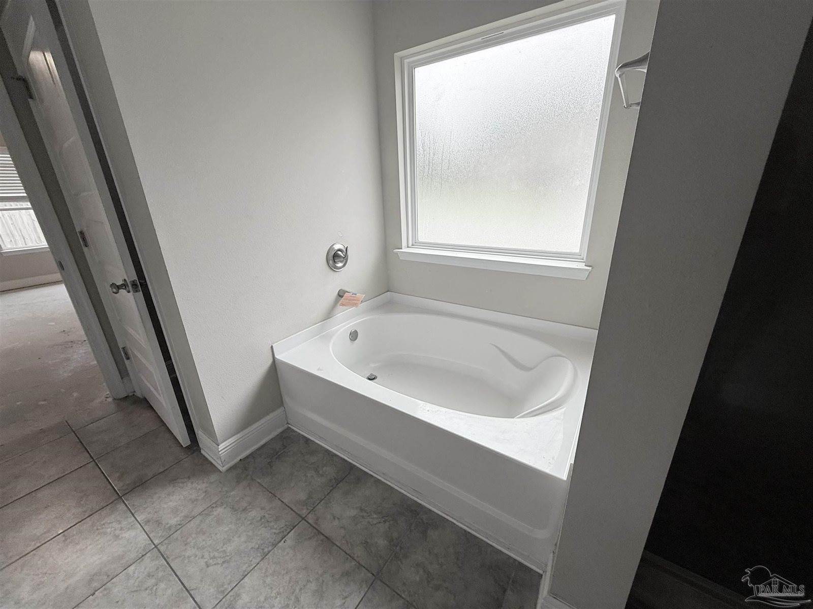 4503 Oak Orchard Cir, Pace, FL 32571