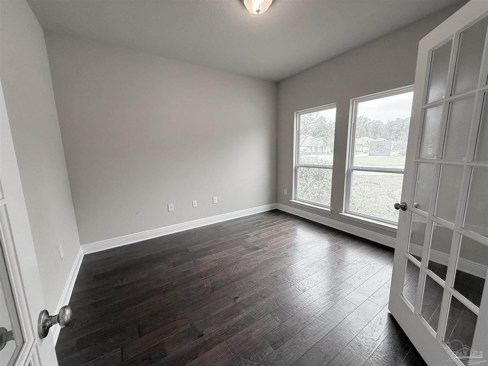 4503 Oak Orchard Cir, Pace, FL 32571