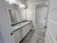 4503 Oak Orchard Cir, Pace, FL 32571