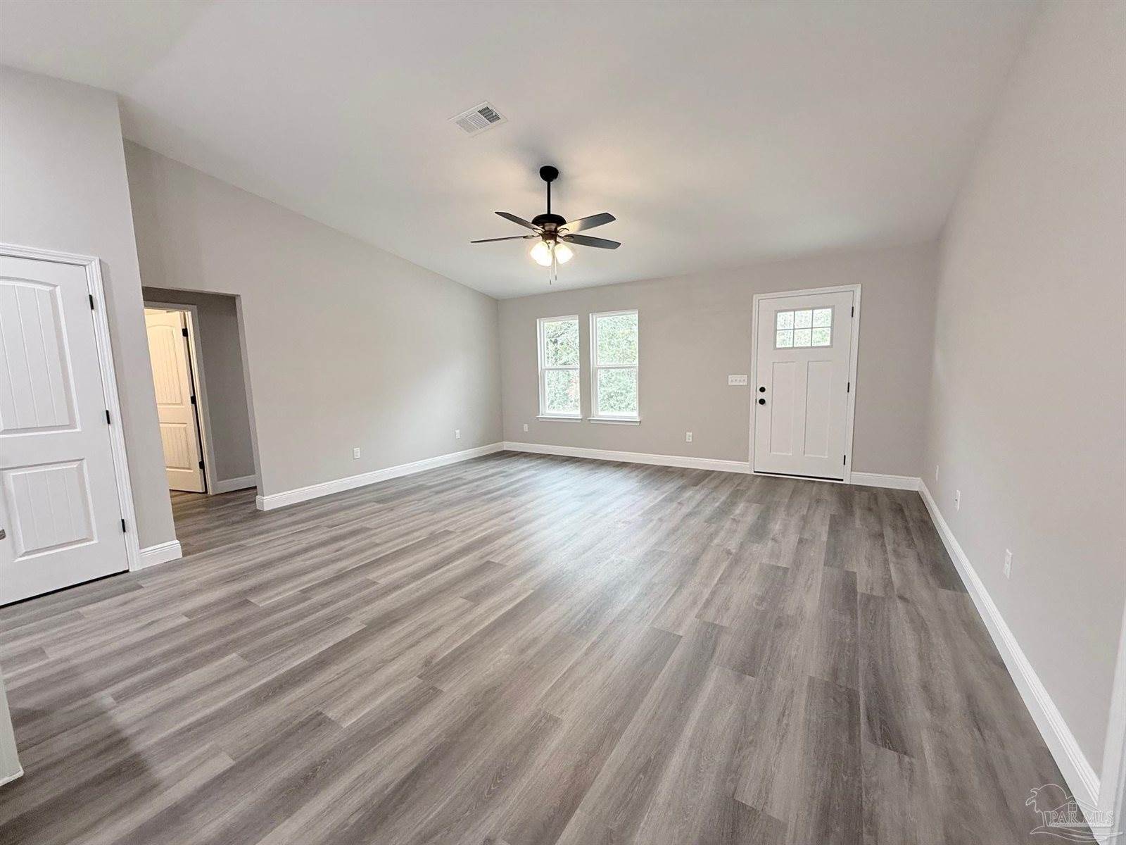 7234 Par Ln, Milton, FL 32570