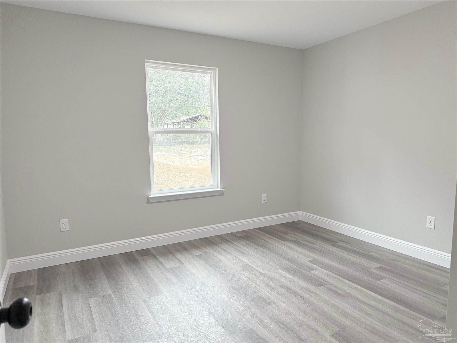 7234 Par Ln, Milton, FL 32570