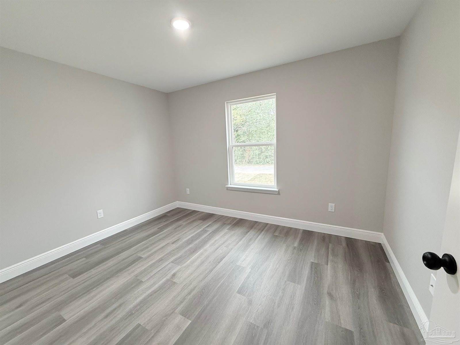 7234 Par Ln, Milton, FL 32570