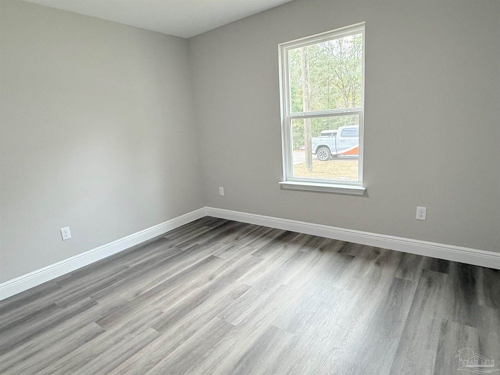 7236 Par Ln, Milton, FL 32570