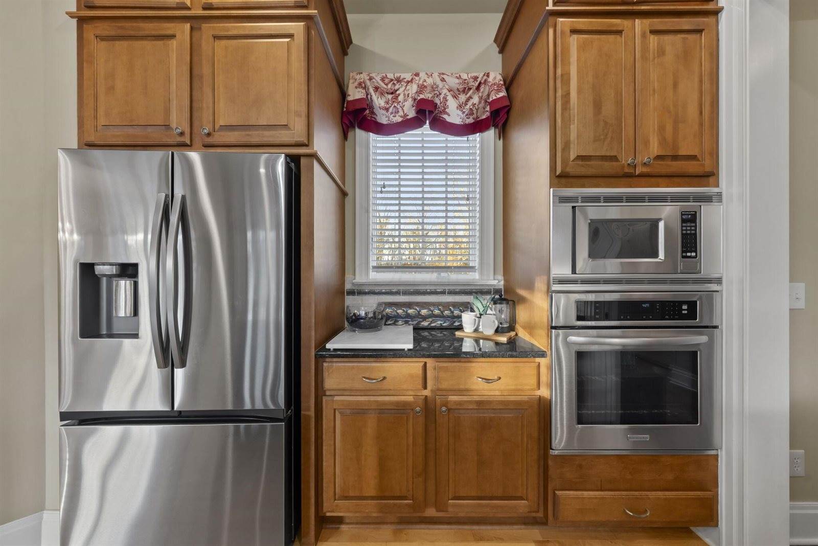 4372 Dublin Road, Columbus, OH 43221