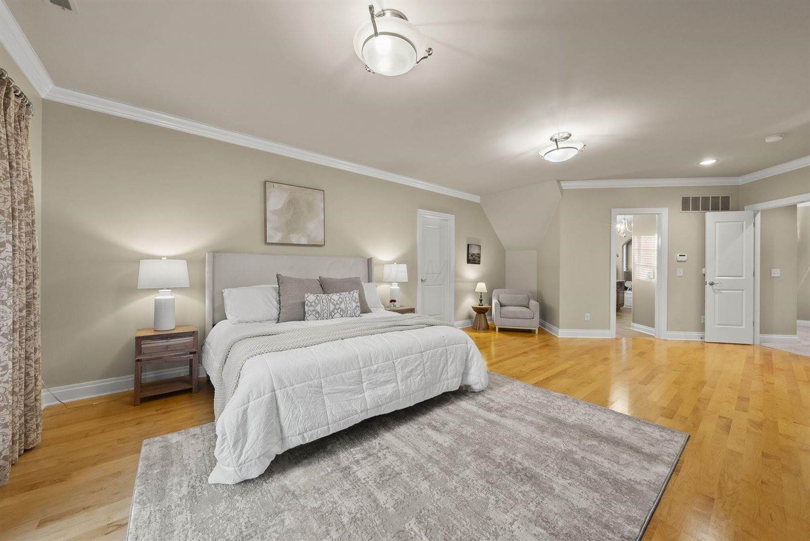 4372 Dublin Road, Columbus, OH 43221