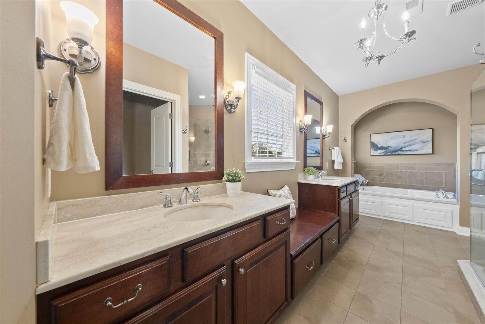 4372 Dublin Road, Columbus, OH 43221