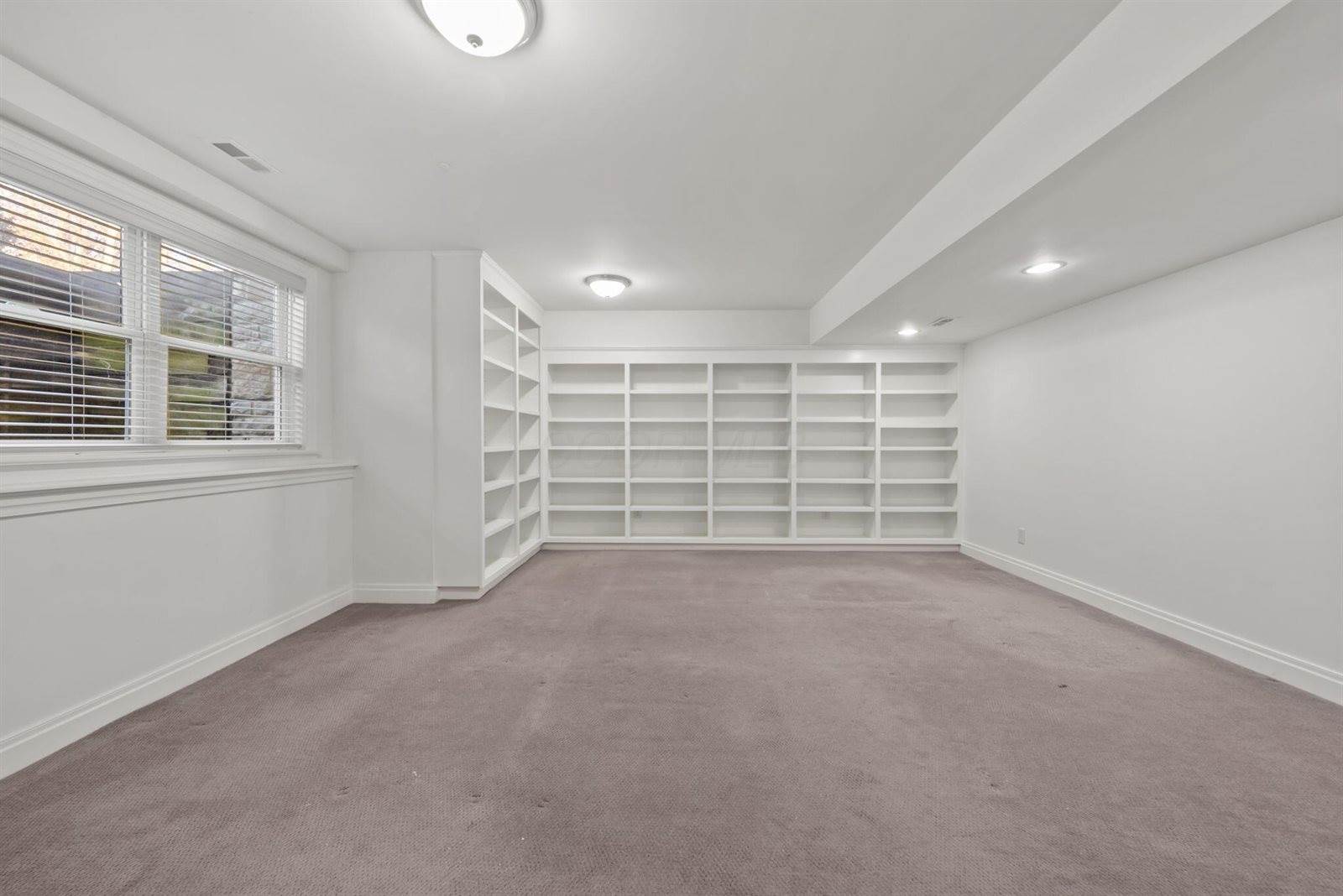 4372 Dublin Road, Columbus, OH 43221